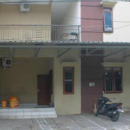 יוגיאקרטה Koolkost Syariah Near Universitas Ahmad Dahlan Kampus 1 מראה חיצוני תמונה